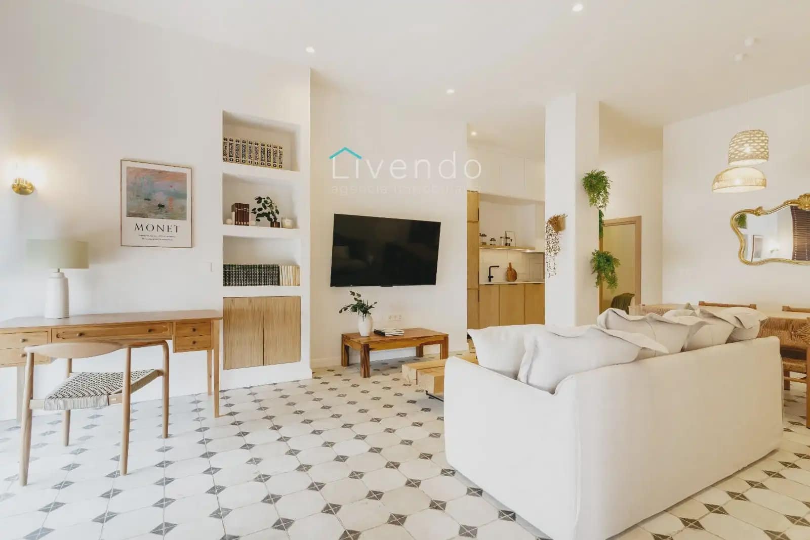 2 bedroom Flat for sale in Vejer de la Frontera - € 241,000 (Ref: 9861149)
