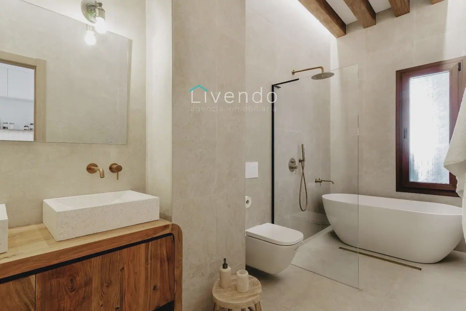 2 bedroom Flat for sale in Vejer de la Frontera - € 241,000 (Ref: 9861149)