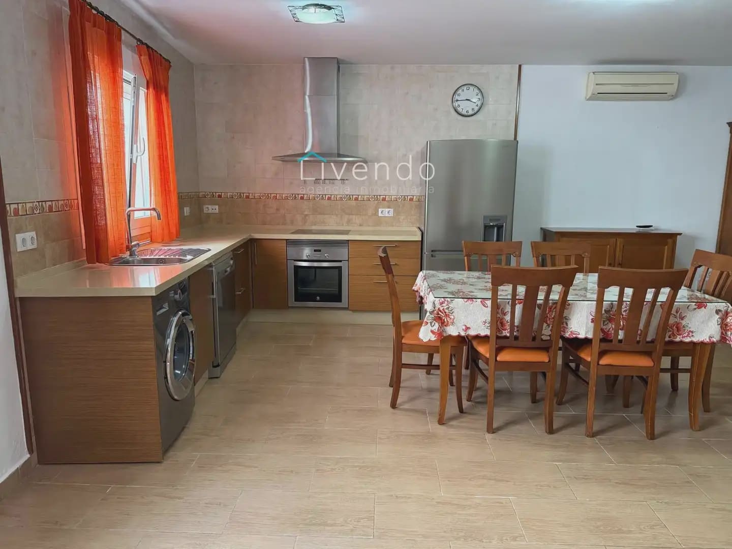 2 slaapkamer Appartement te koop in Conil de la Frontera - € 280.000 (Ref: 9874141)