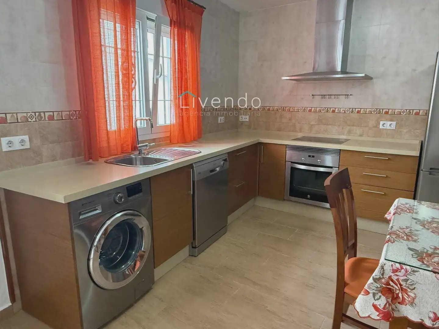 2 slaapkamer Appartement te koop in Conil de la Frontera - € 280.000 (Ref: 9874141)