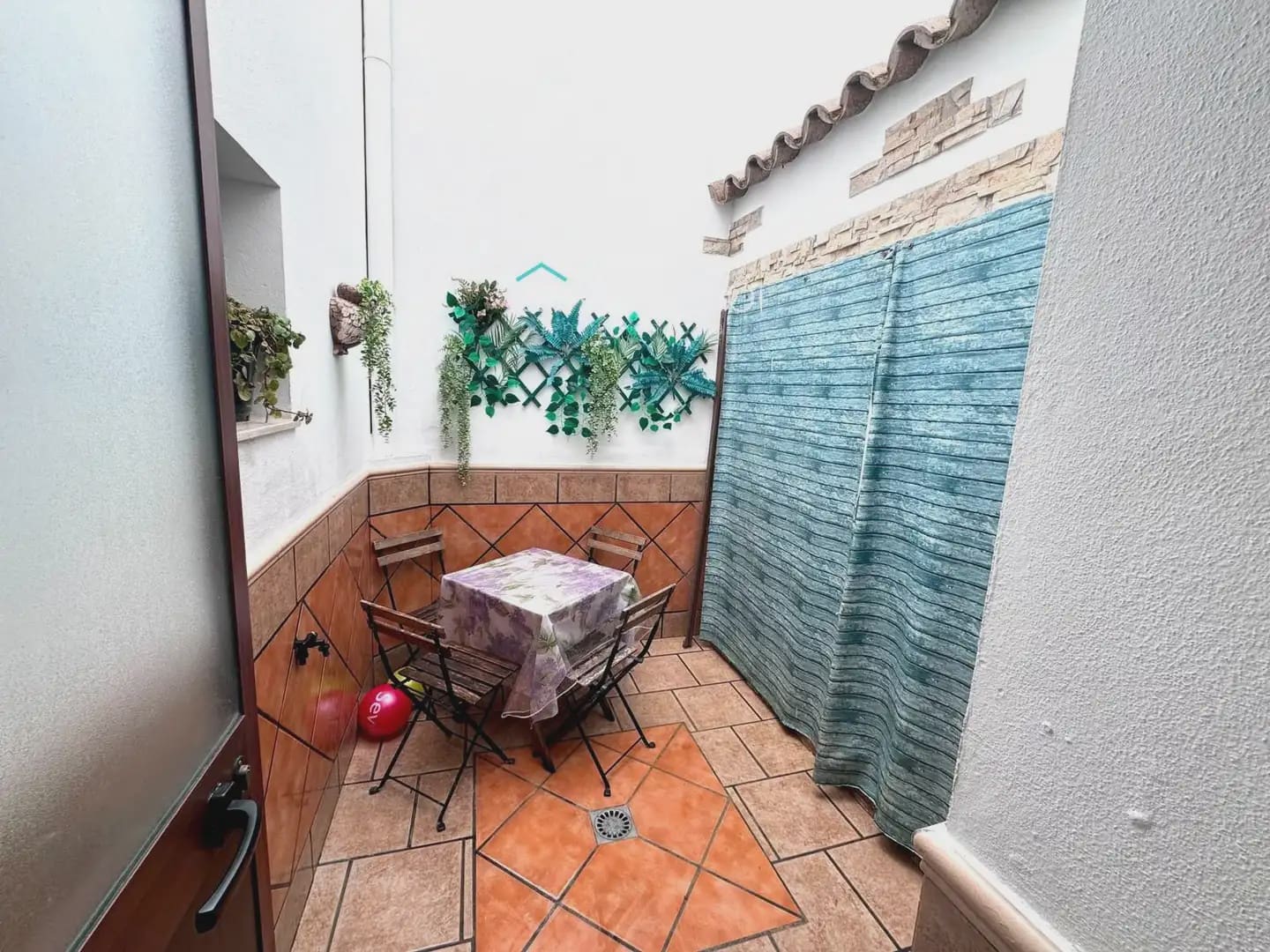 4 bedroom Townhouse for sale in Barbate - € 265,000 (Ref: 9964229)