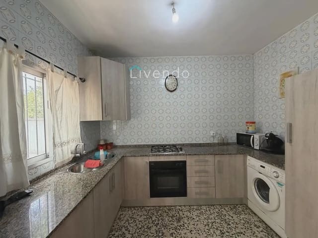 3 soveværelse Villa til salg i Conil de la Frontera med garage - € 350.000 (Ref: 9997668)