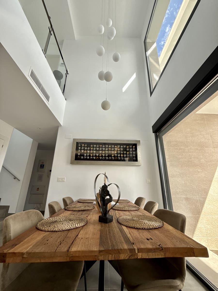 3 soverom Villa til salgs i Los Montesinos med svømmebasseng garasje - € 429 500 (Ref: 10113394)