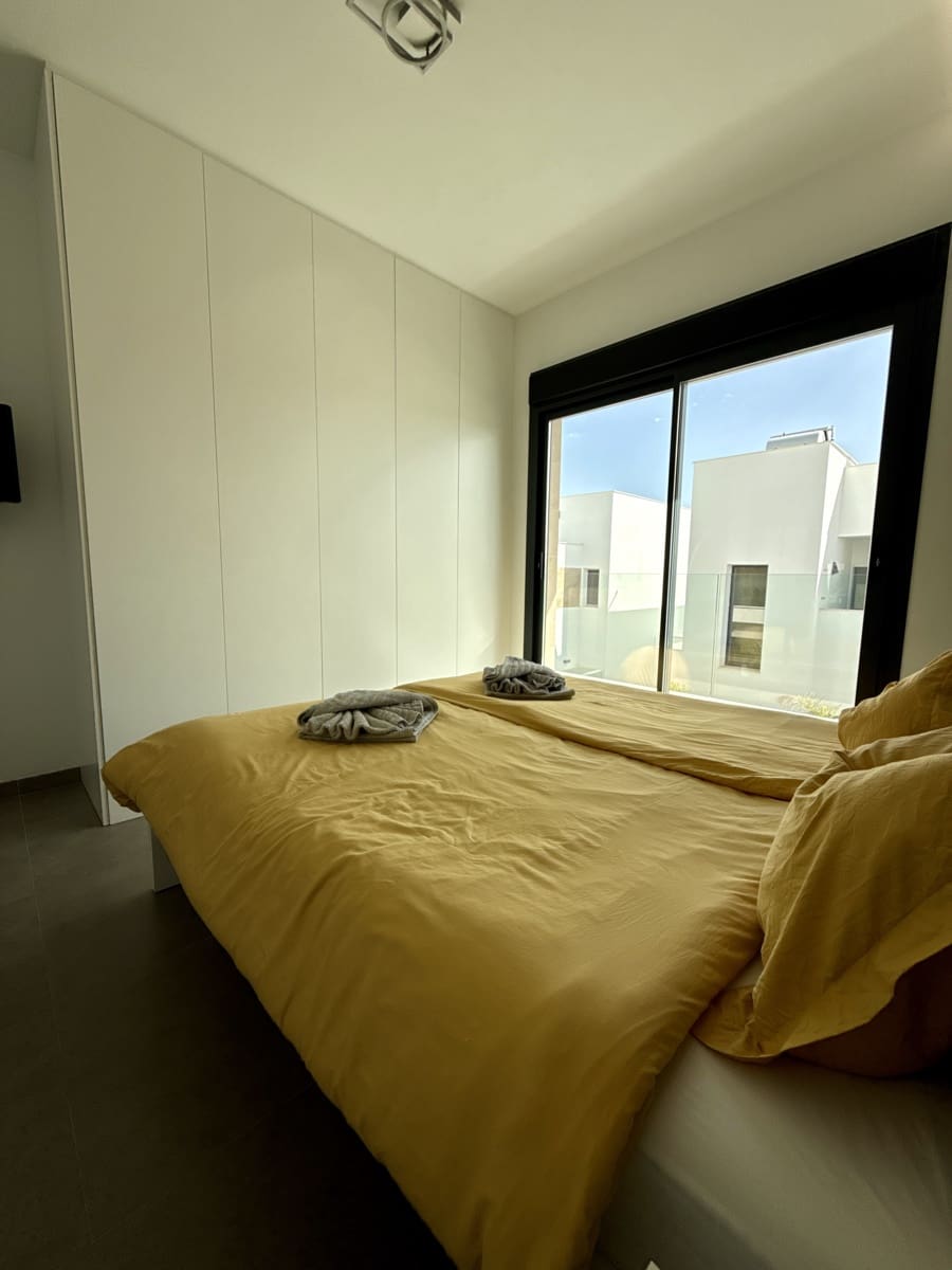 3 soverom Villa til salgs i Los Montesinos med svømmebasseng garasje - € 429 500 (Ref: 10113394)