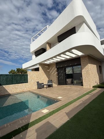 2 bedroom Villa for sale in Los Montesinos with pool garage - € 369,000 (Ref: 10135081)