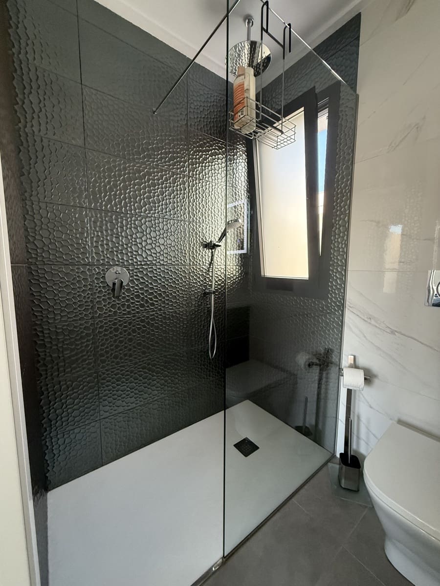 3 makuuhuone Huvila myytävänä paikassa Los Montesinos mukana uima-altaan 
autotalli - 424 900 € (Ref: 9408186)