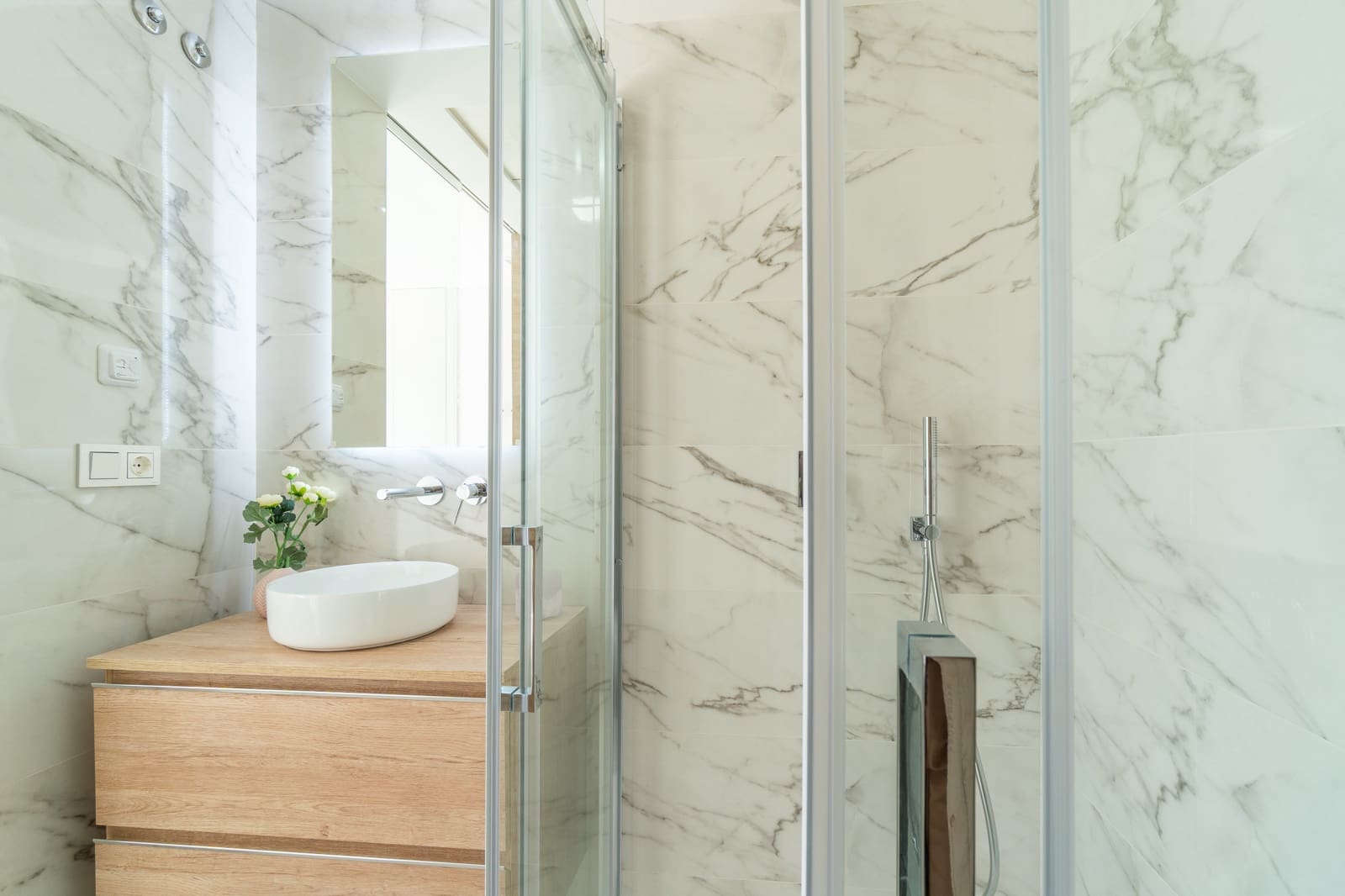 3 bedroom Apartment for sale in Torrevieja with pool garage - € 279,900 (Ref: 9426457)