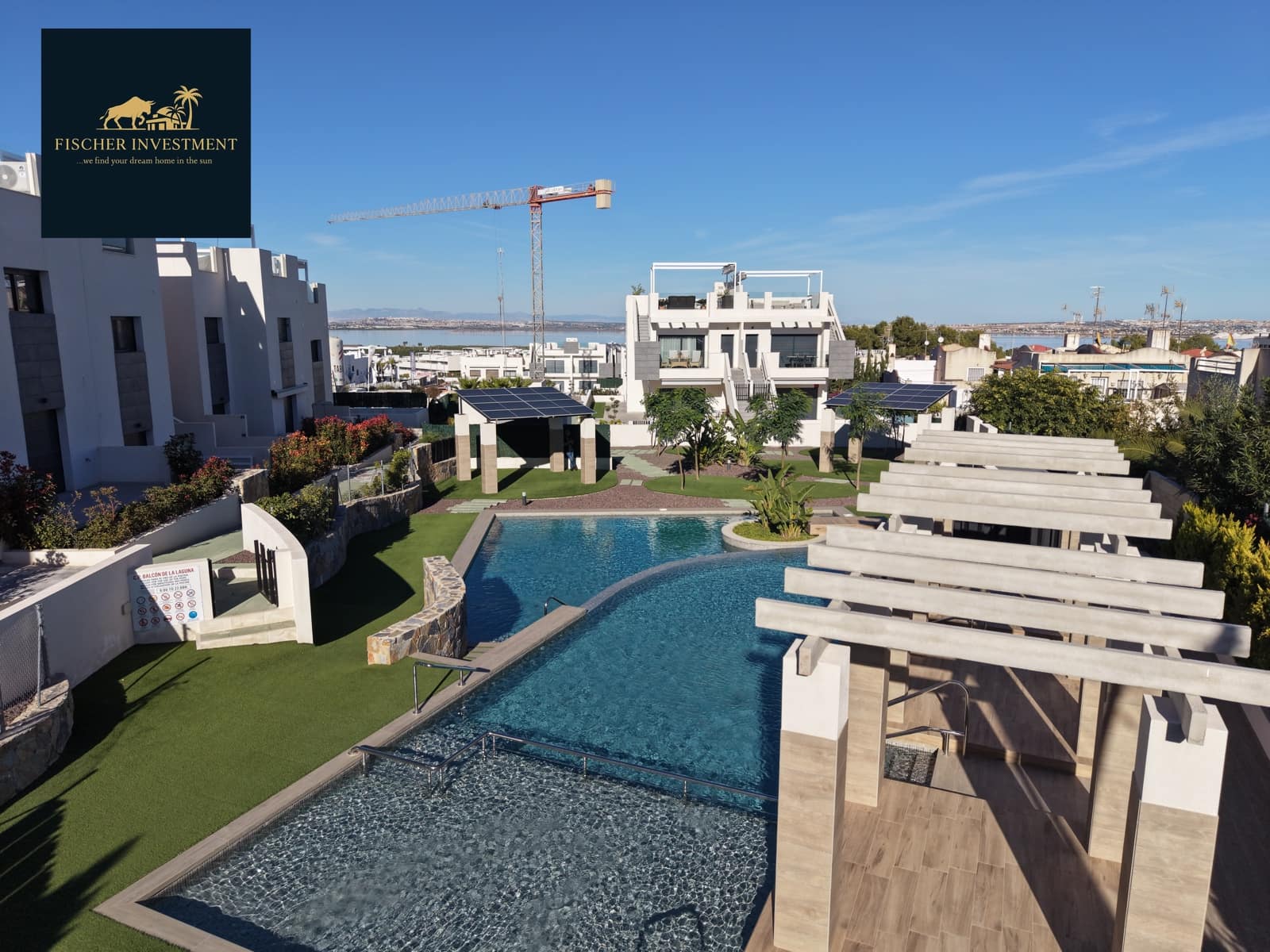 3 bedroom Apartment for sale in Torrevieja with pool garage - € 279,900 (Ref: 9426457)