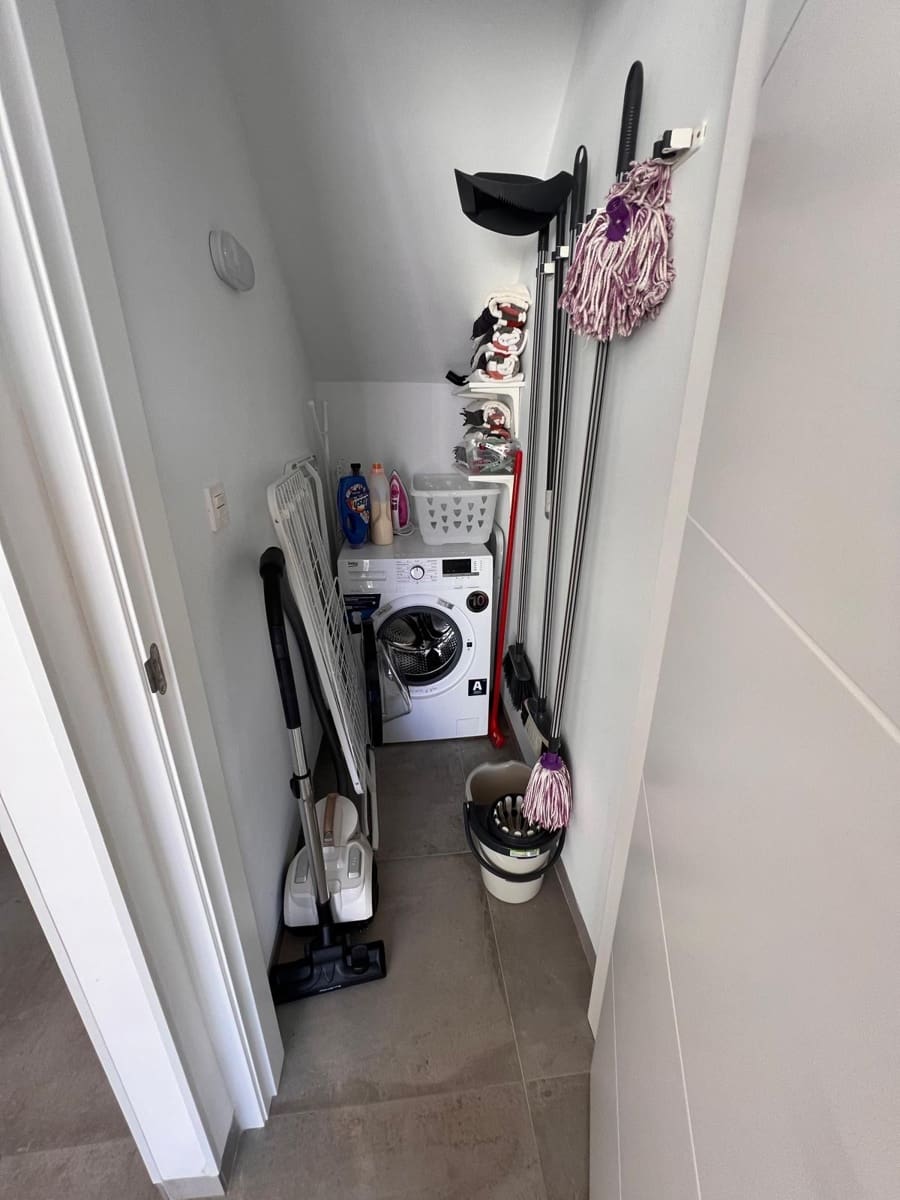 3 soveværelse Villa til salg i Los Montesinos med swimmingpool garage - € 329.900 (Ref: 9426482)