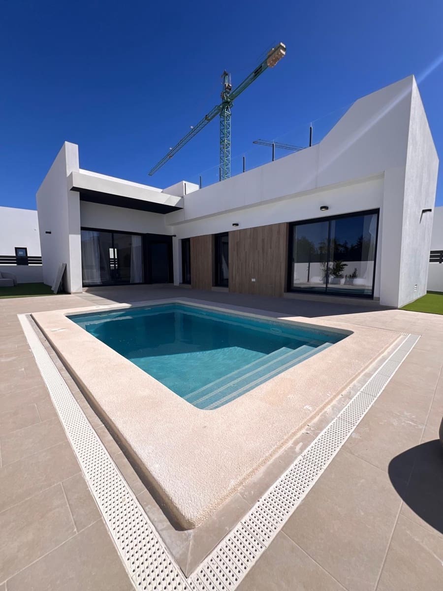 3 bedroom Villa for sale in San Miguel de Salinas with pool garage - € 419,900 (Ref: 9426551)