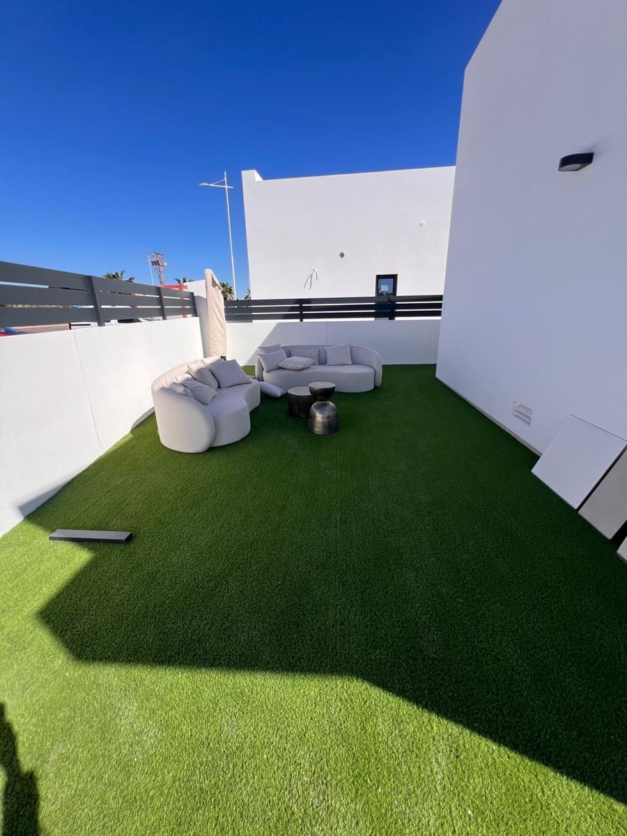 3 bedroom Villa for sale in San Miguel de Salinas with pool garage - € 419,900 (Ref: 9426551)