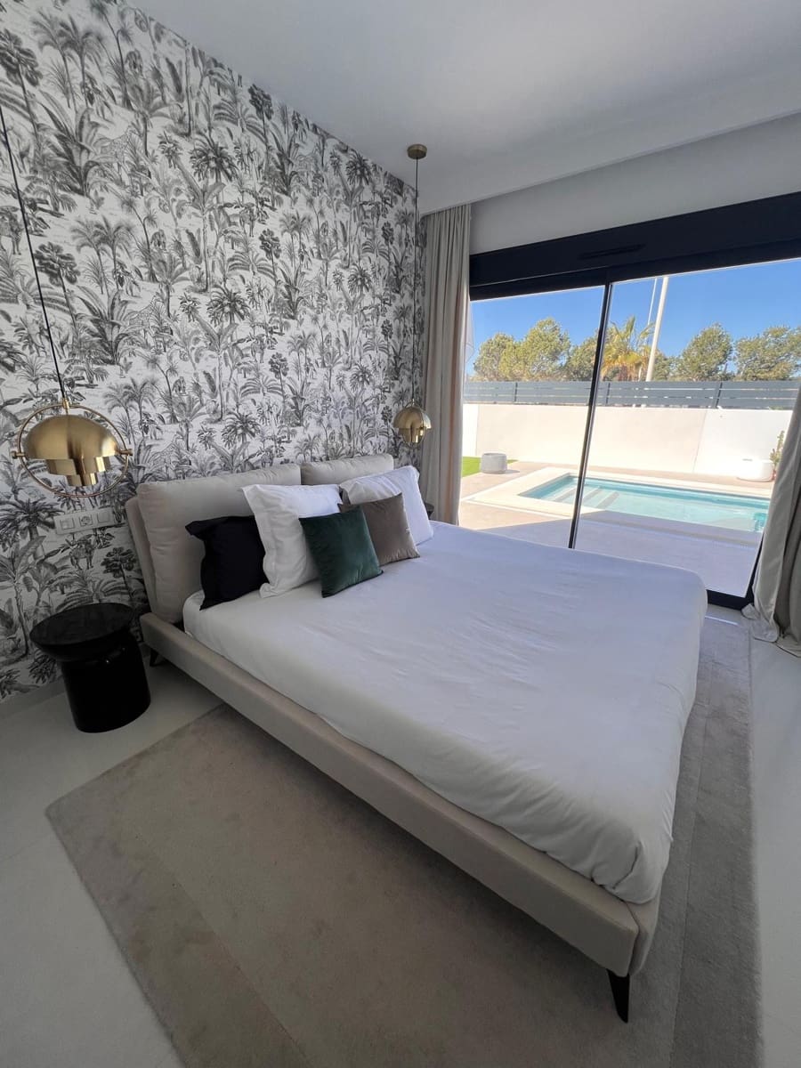 3 bedroom Villa for sale in San Miguel de Salinas with pool garage - € 419,900 (Ref: 9426551)