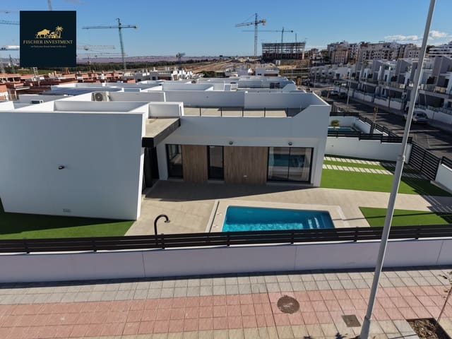 3 bedroom Villa for sale in San Miguel de Salinas with pool garage - € 419,900 (Ref: 9426551)