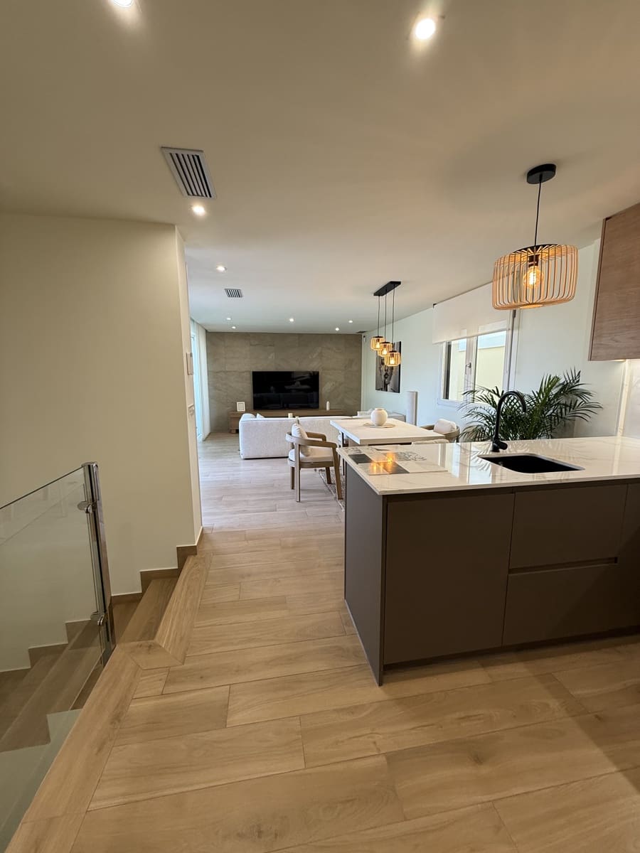 3 soverom Villa til salgs i Rojales med svømmebasseng garasje - € 549 900 (Ref: 9462601)