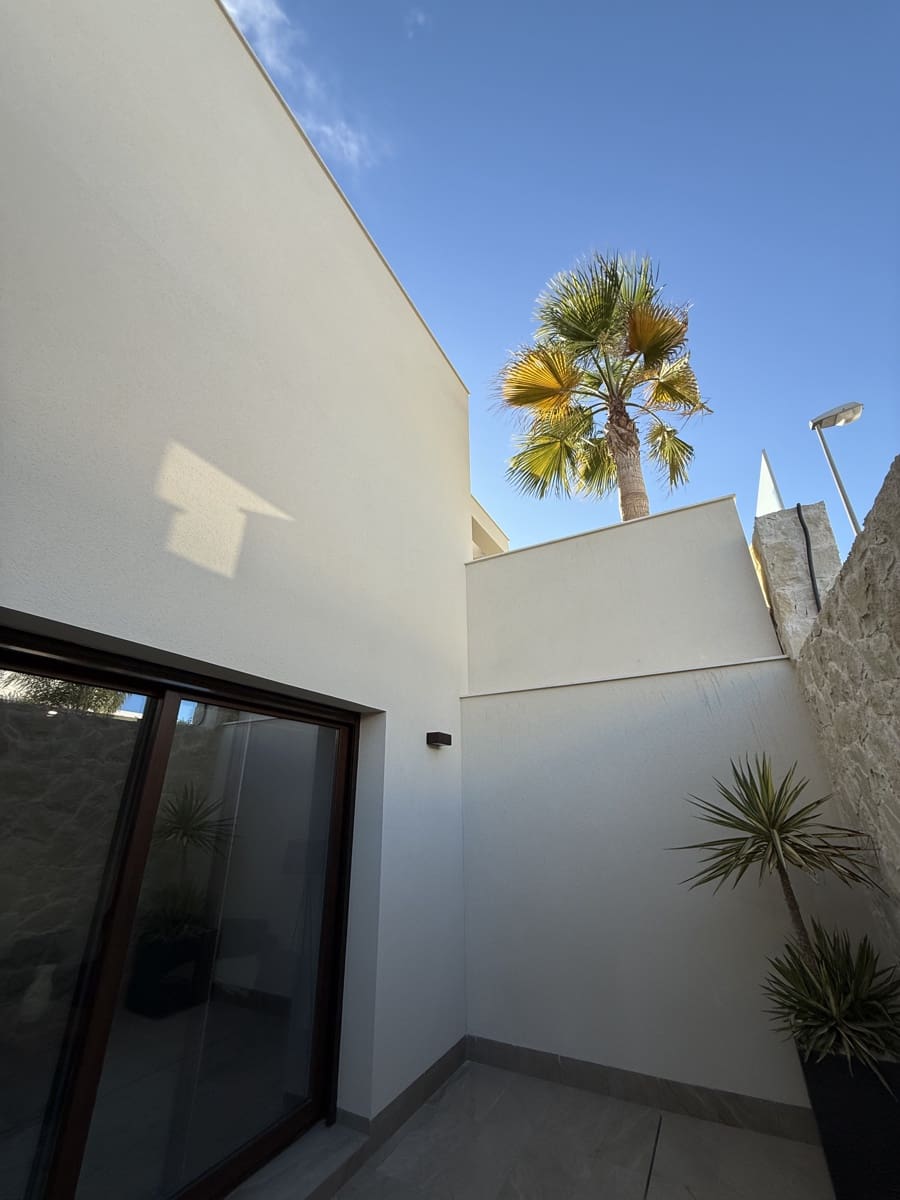 3 soverom Villa til salgs i Rojales med svømmebasseng garasje - € 549 900 (Ref: 9462601)