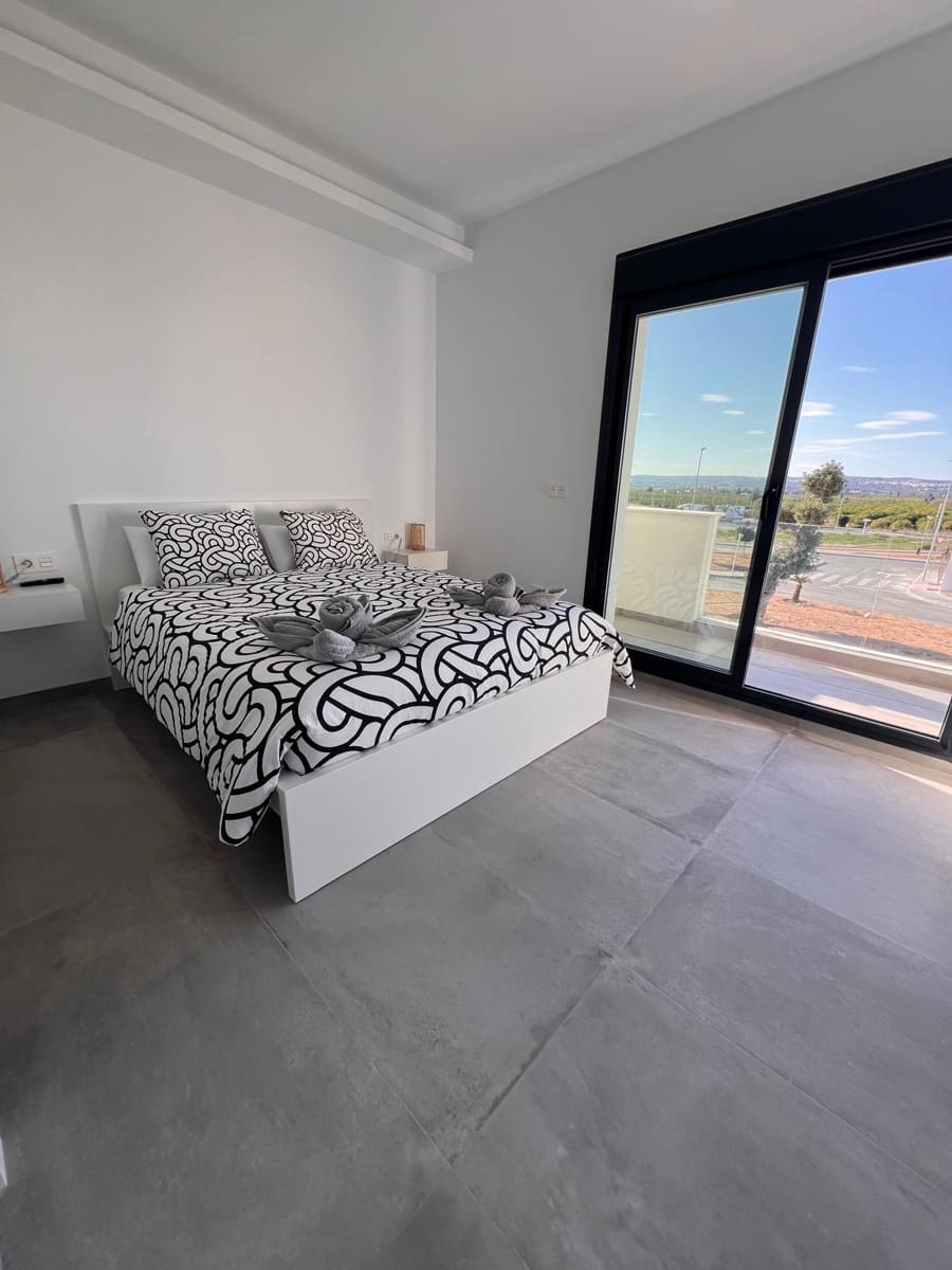 3 sovrum Villa till salu i Los Montesinos med pool garage - 329 900 € (Ref: 9467834)