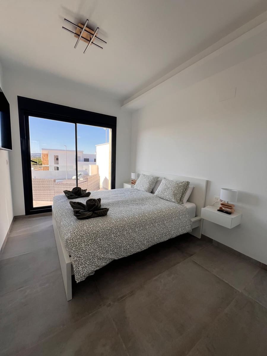 3 sovrum Villa till salu i Los Montesinos med pool garage - 329 900 € (Ref: 9467834)