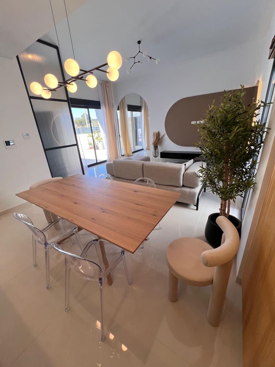 Chalet de 3 habitaciones en San Miguel de Salinas en venta con piscina garaje - 429.900 € (Ref: 9468701)