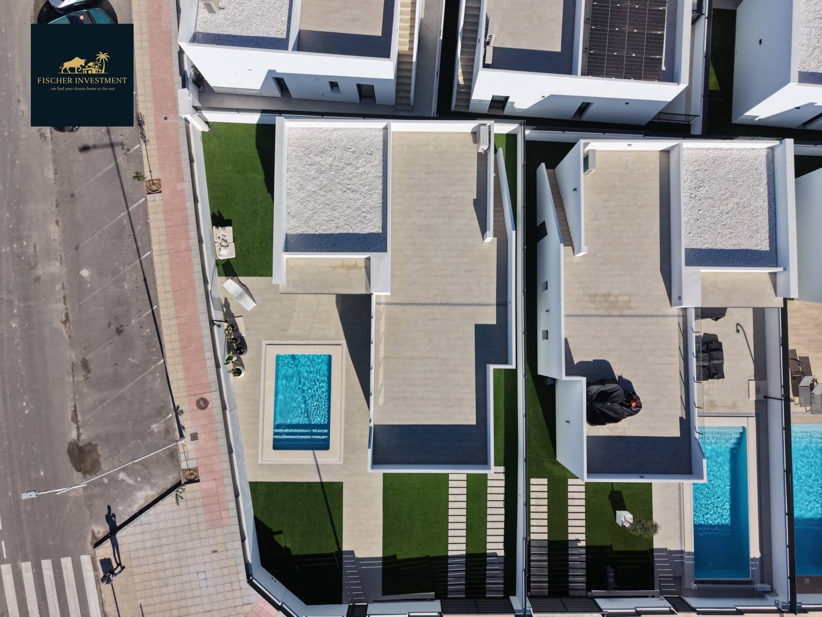 Chalet de 3 habitaciones en San Miguel de Salinas en venta con piscina garaje - 429.900 € (Ref: 9468701)