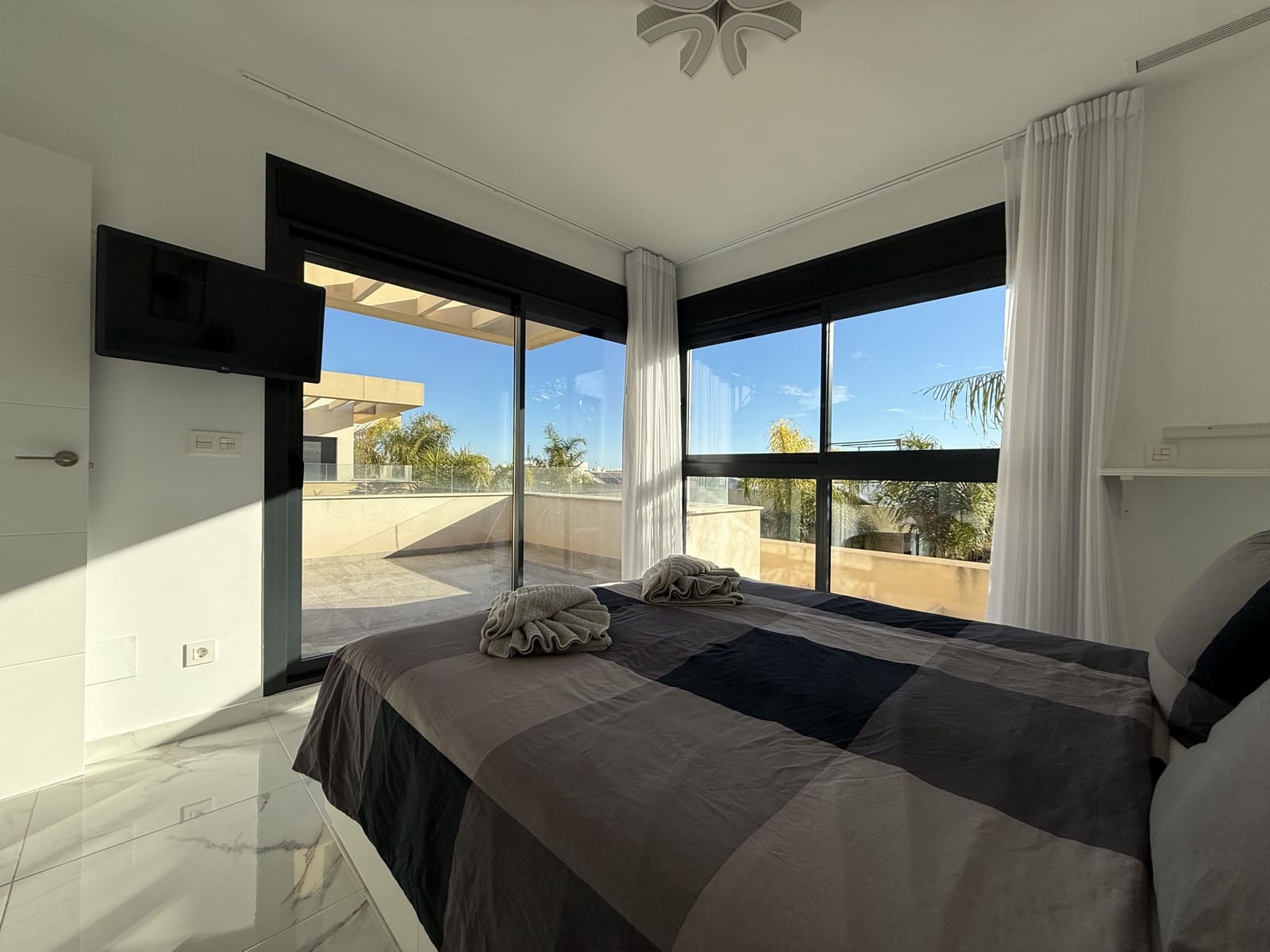 3 quarto Moradia para venda em Los Montesinos com piscina garagem - 409 000 € (Ref: 9529116)