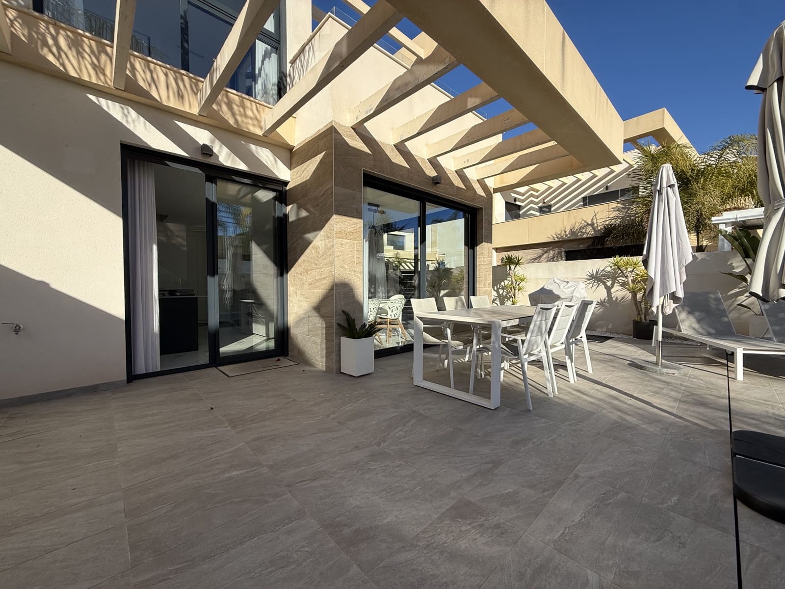 3 quarto Moradia para venda em Los Montesinos com piscina garagem - 409 000 € (Ref: 9529116)