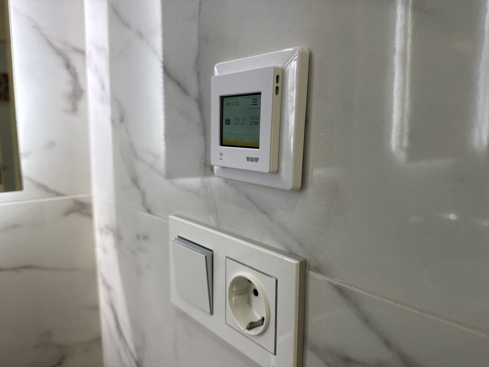 Apartamento de 2 habitaciones en Torrevieja en venta con piscina garaje - 264.900 € (Ref: 9550550)