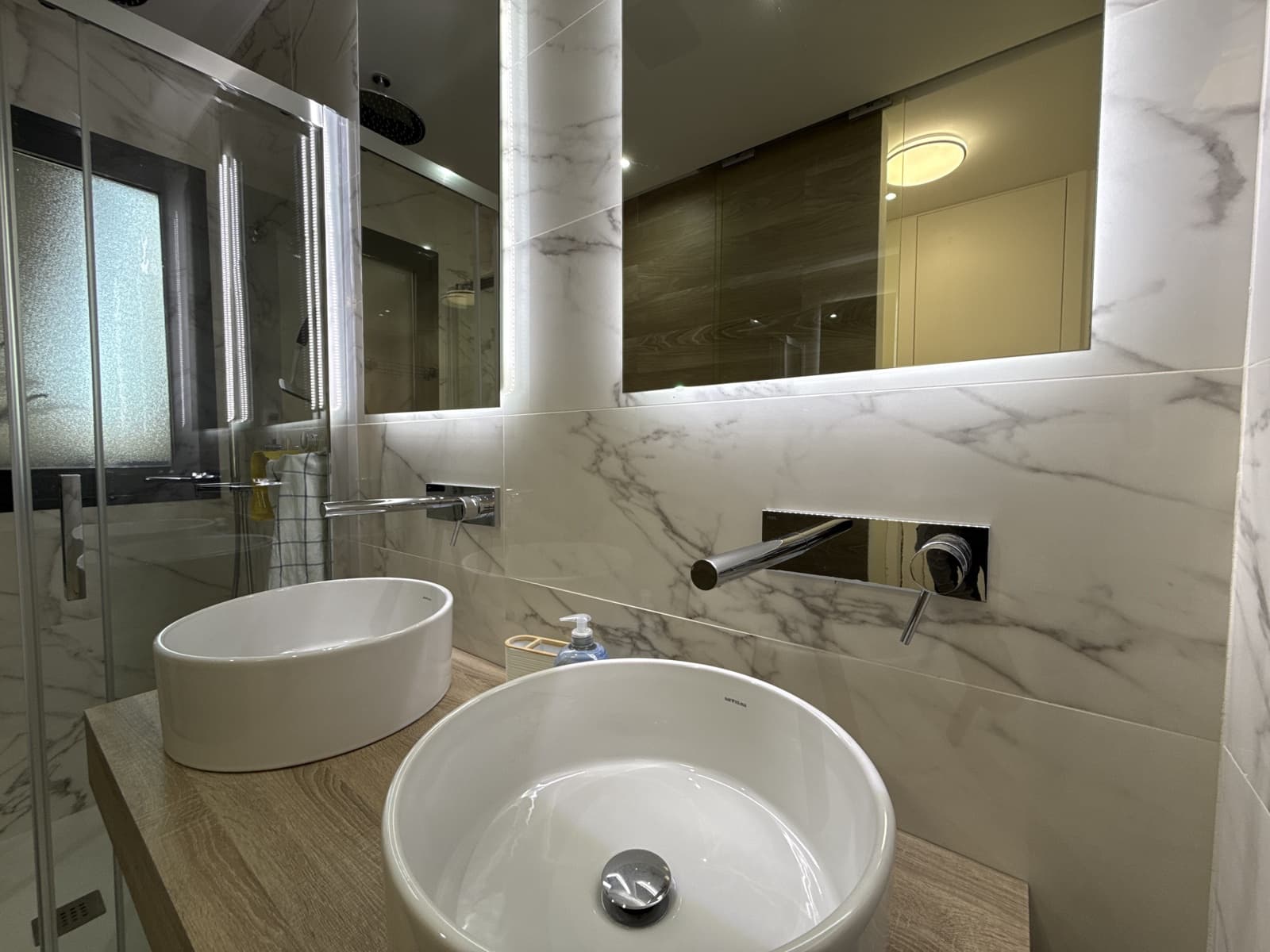 Apartamento de 2 habitaciones en Torrevieja en venta con piscina garaje - 264.900 € (Ref: 9550550)