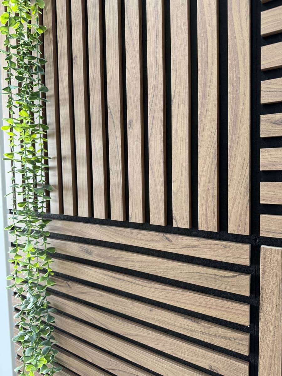 Apartamento de 2 habitaciones en Torrevieja en venta con piscina garaje - 264.900 € (Ref: 9550550)