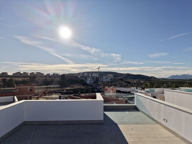 3 Zimmer Villa zu verkaufen in Algorfa mit Pool Garage - 459.900 € (Ref: 9658146)