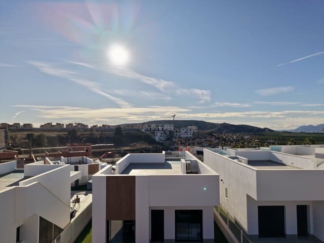 3 Zimmer Villa zu verkaufen in Algorfa mit Pool Garage - 459.900 € (Ref: 9658146)