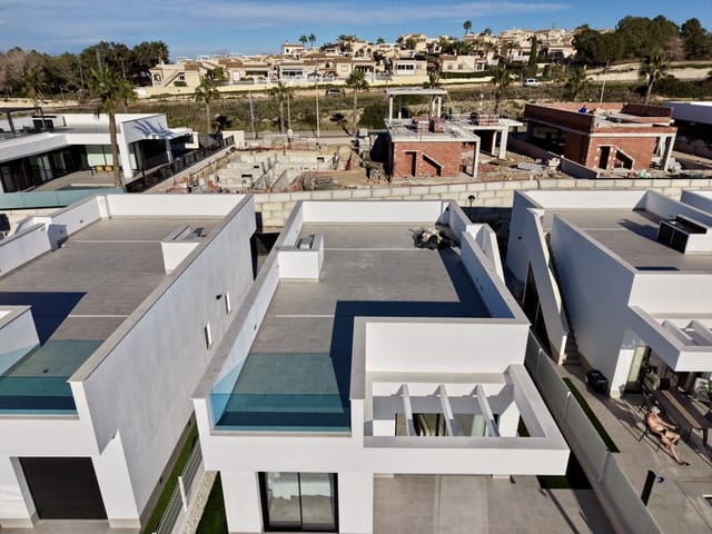 3 Zimmer Villa zu verkaufen in Algorfa mit Pool Garage - 459.900 € (Ref: 9658146)