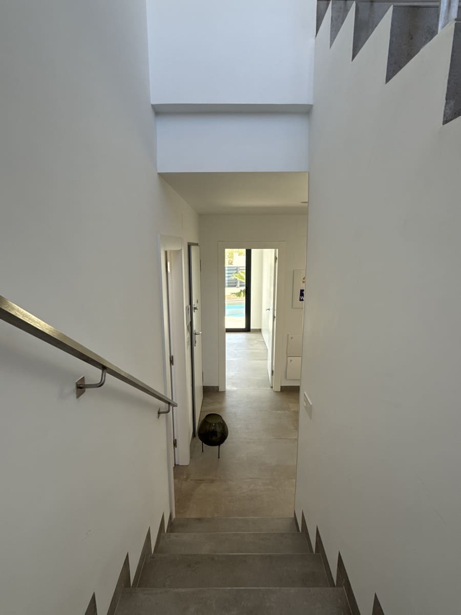 Chalet de 3 habitaciones en Los Montesinos en venta con piscina garaje - 329.900 € (Ref: 9731192)