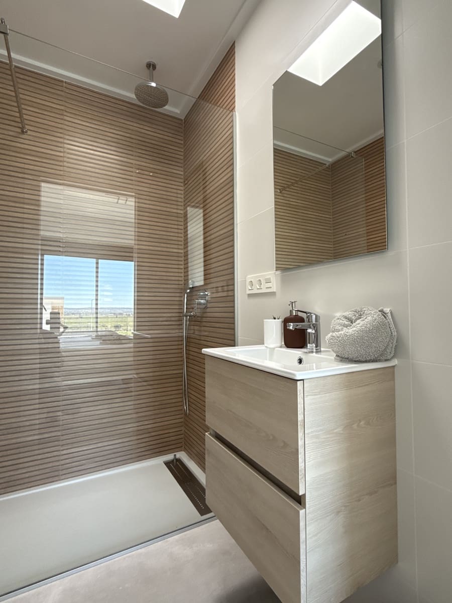 Chalet de 3 habitaciones en Los Montesinos en venta con piscina garaje - 329.900 € (Ref: 9731192)