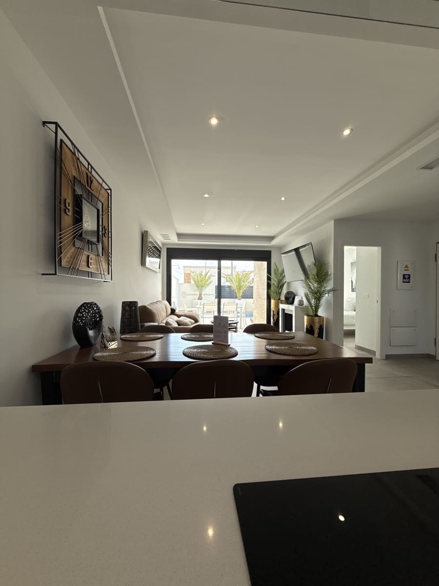 Chalet de 3 habitaciones en Los Montesinos en venta con piscina garaje - 349.900 € (Ref: 9731195)