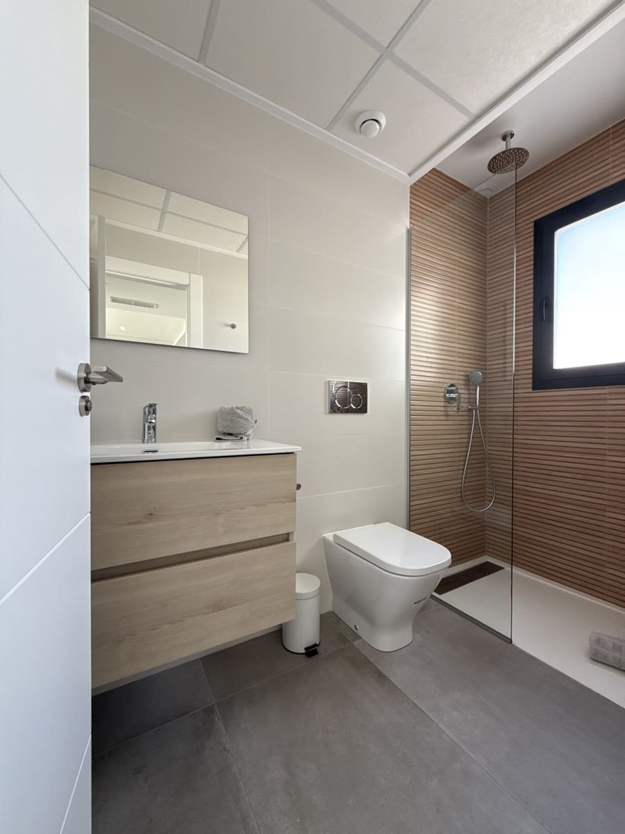 Chalet de 3 habitaciones en Los Montesinos en venta con piscina garaje - 349.900 € (Ref: 9731195)