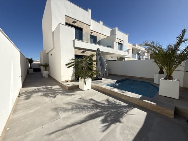 3 bedroom Villa for sale in Los Montesinos with pool garage - € 349,900 (Ref: 9731195)