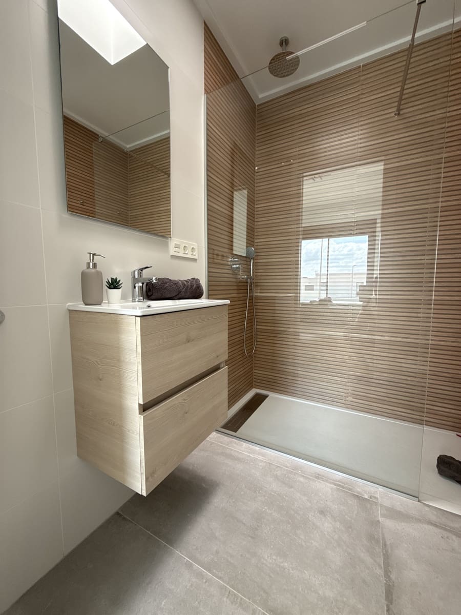 Chalet de 3 habitaciones en Los Montesinos en venta con piscina garaje - 349.900 € (Ref: 9731195)