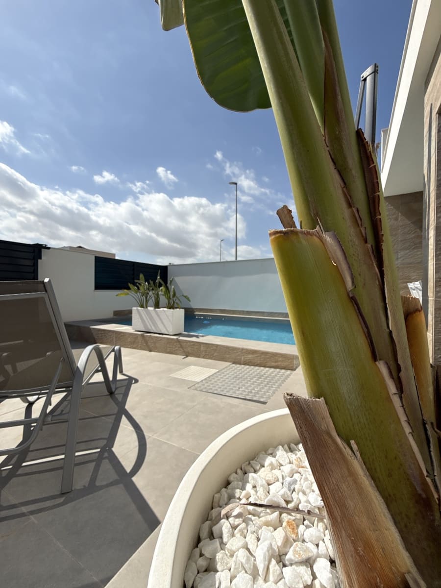 3 chambre Villa/Maison à vendre à Los Montesinos avec piscine garage - 369 900 € (Ref: 9733945)