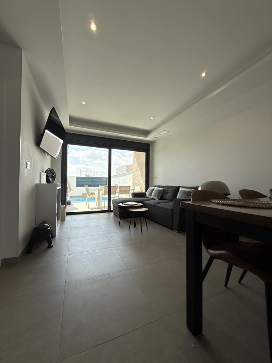 3 chambre Villa/Maison à vendre à Los Montesinos avec piscine garage - 369 900 € (Ref: 9733945)