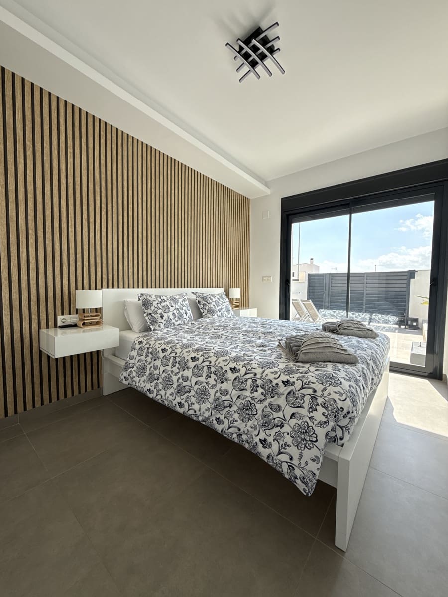 3 chambre Villa/Maison à vendre à Los Montesinos avec piscine garage - 369 900 € (Ref: 9733945)