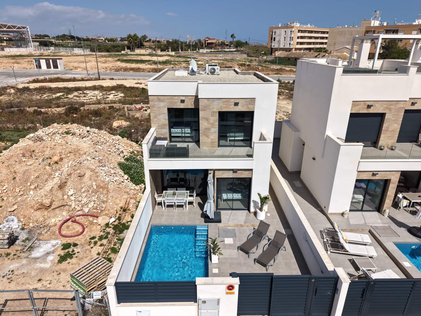 3 chambre Villa/Maison à vendre à Los Montesinos avec piscine garage - 369 900 € (Ref: 9733945)