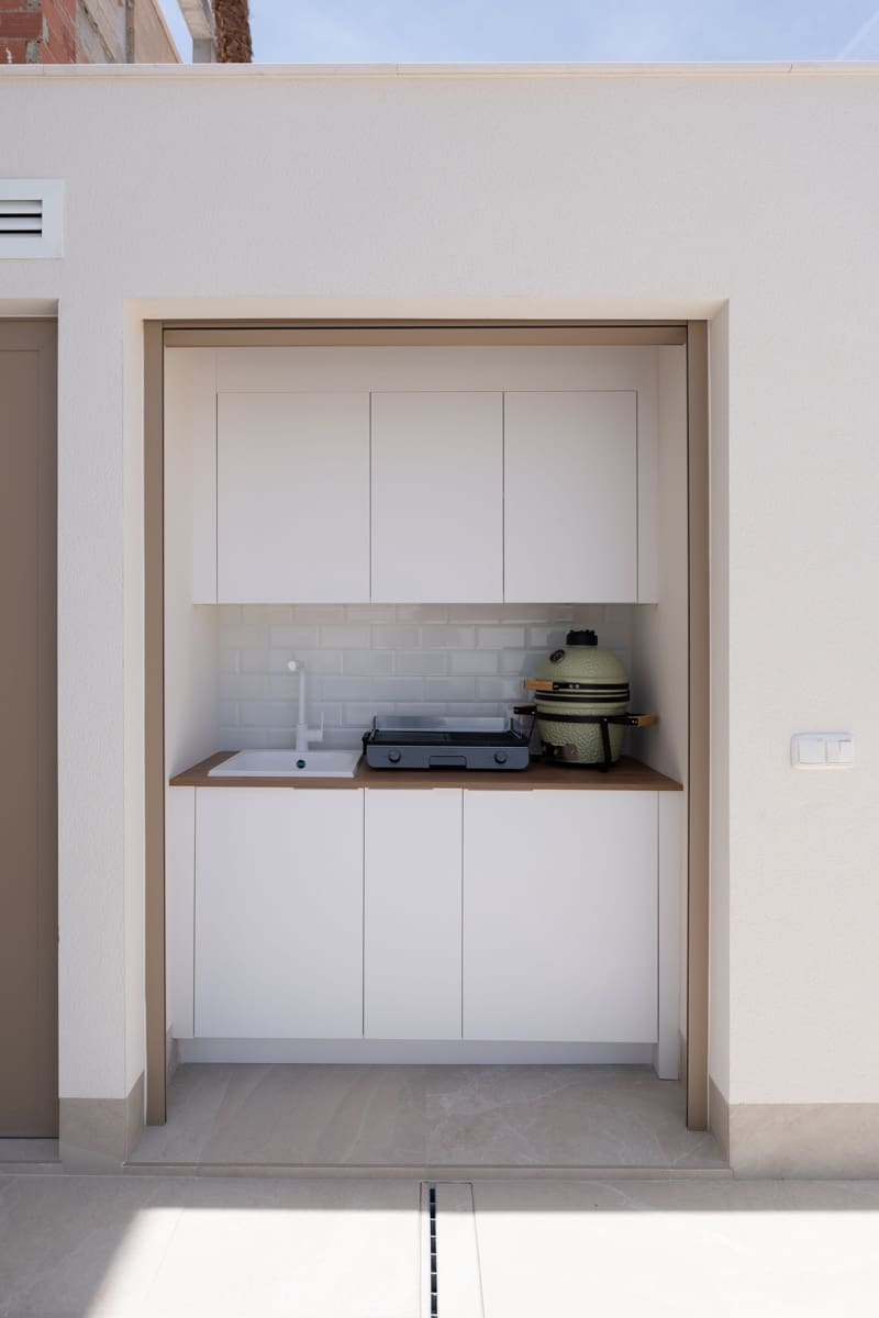 3 Zimmer Doppelhaus zu verkaufen in Los Alcazares mit Pool Garage - 439.000 € (Ref: 9750969)