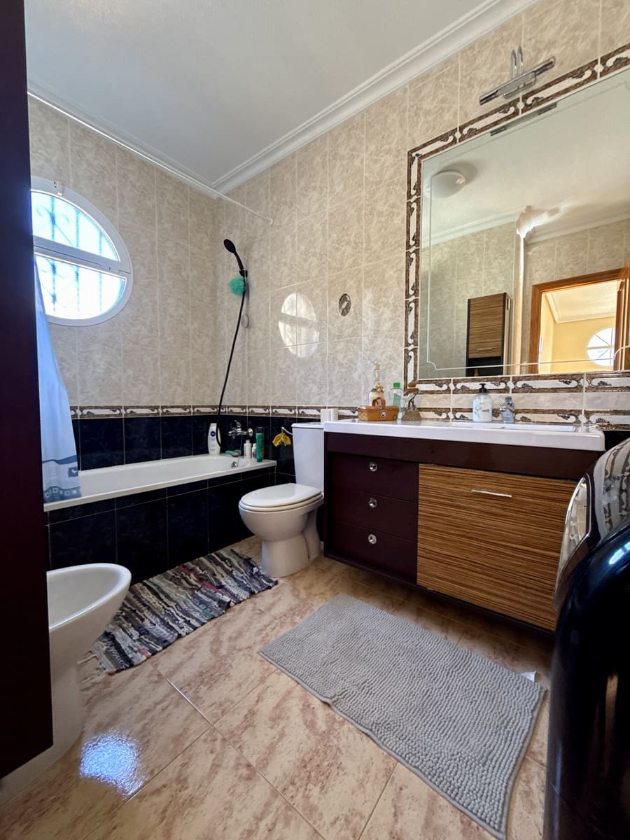 3 slaapkamer Huis te koop in Orihuela met zwembad garage - € 269.900 (Ref: 9751420)