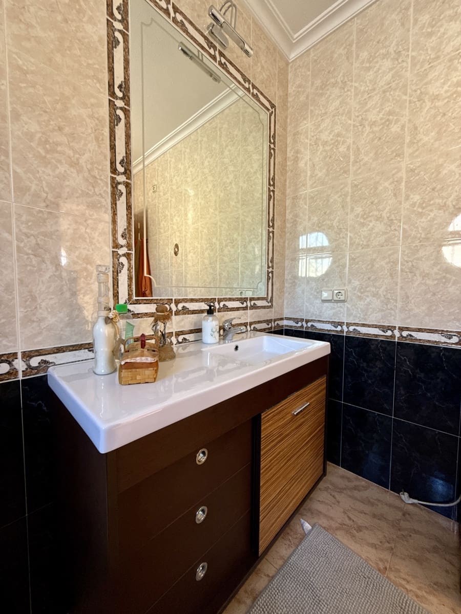 3 slaapkamer Huis te koop in Orihuela met zwembad garage - € 269.900 (Ref: 9751420)