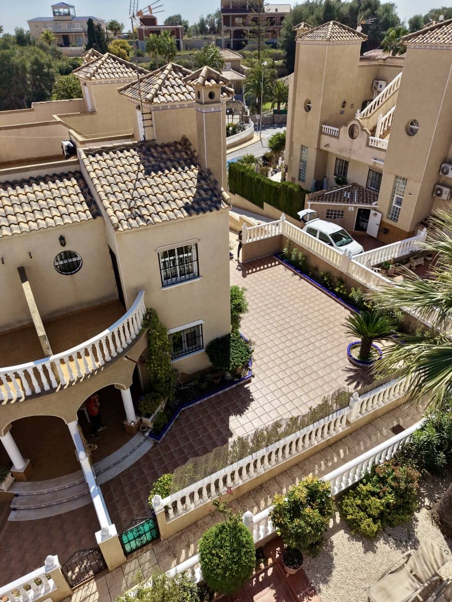 3 slaapkamer Huis te koop in Orihuela met zwembad garage - € 269.900 (Ref: 9751420)