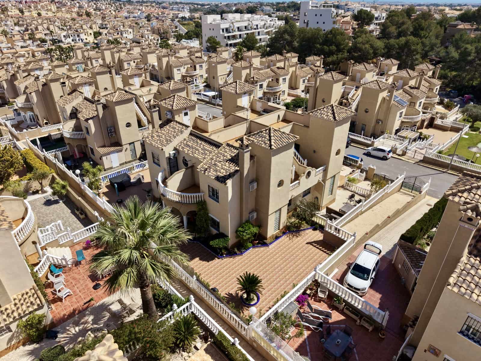 3 slaapkamer Huis te koop in Orihuela met zwembad garage - € 269.900 (Ref: 9751420)