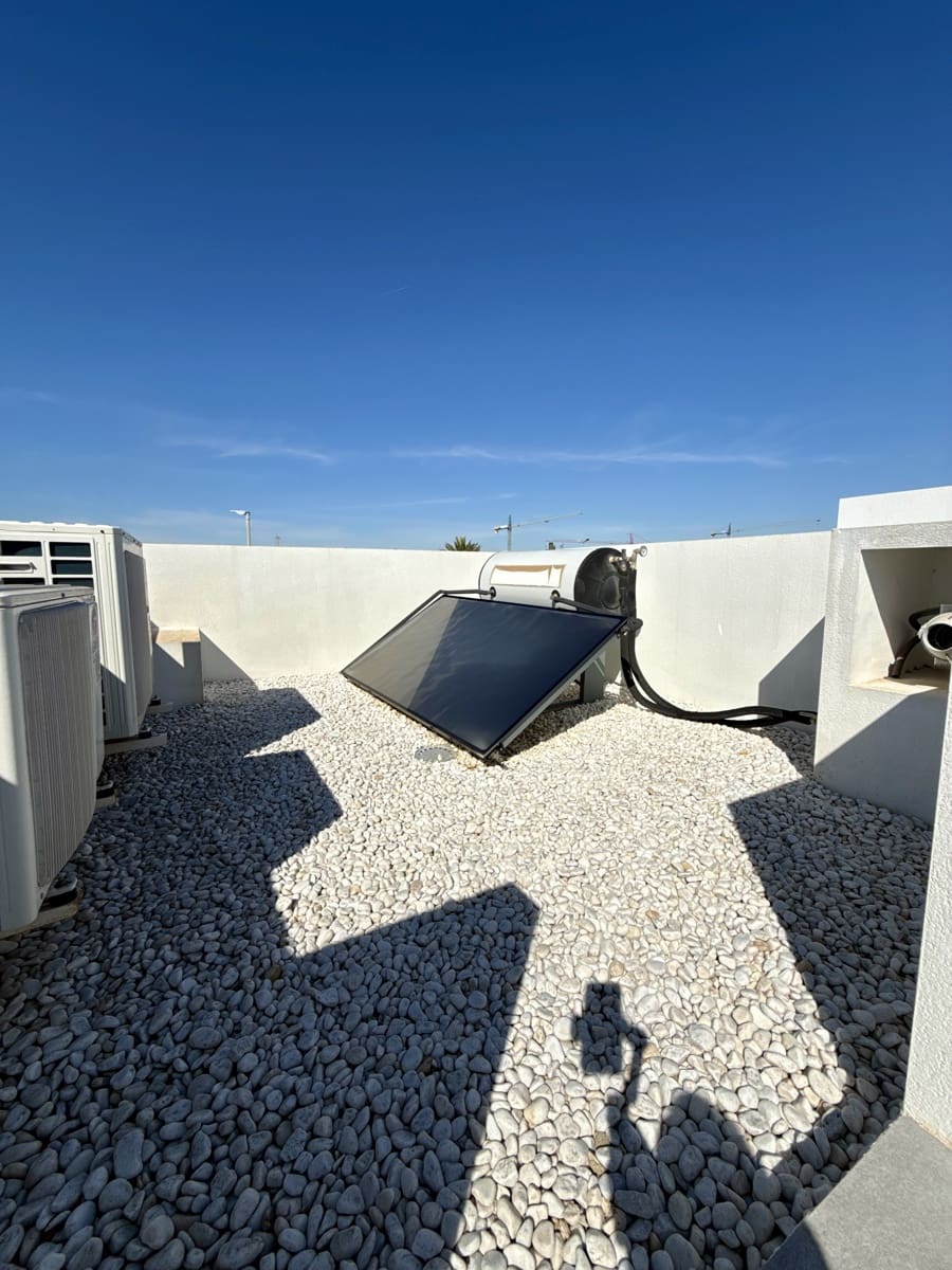 3 soverom Villa til salgs i Los Montesinos med svømmebasseng garasje - € 399 000 (Ref: 9751421)