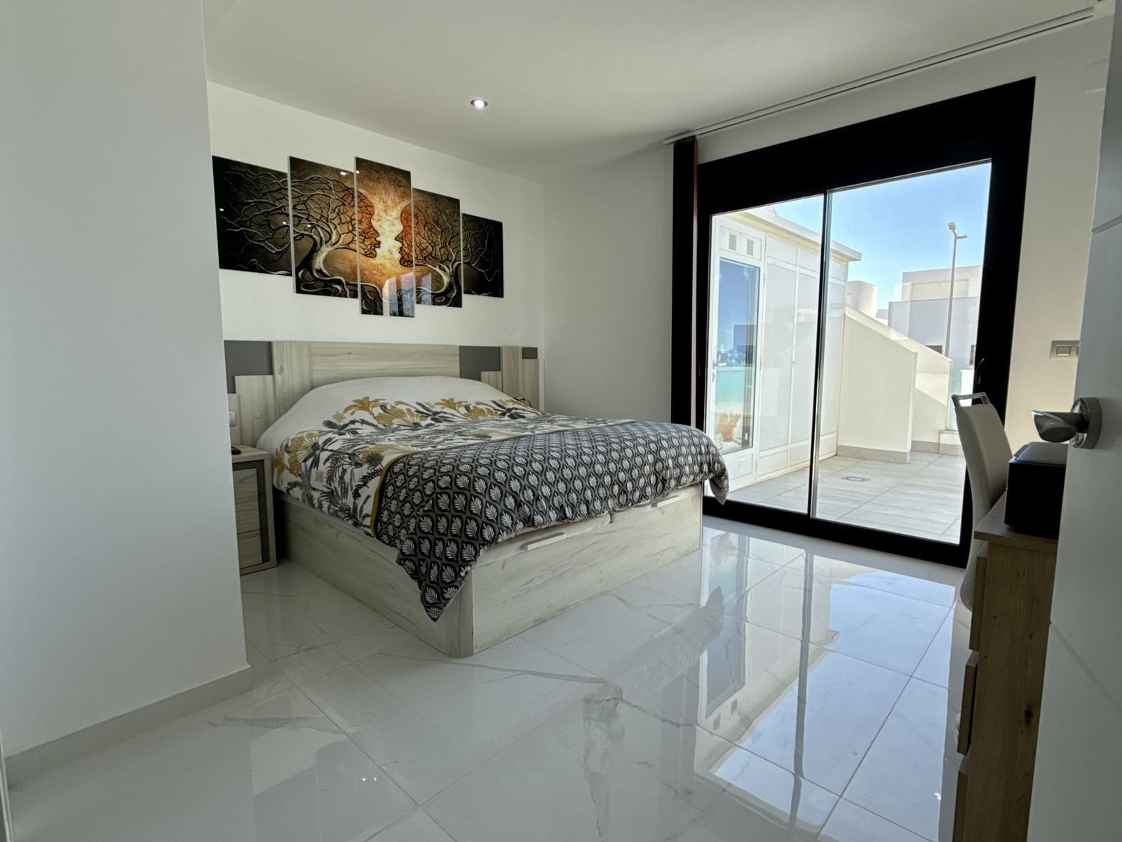 3 soverom Villa til salgs i Los Montesinos med svømmebasseng garasje - € 399 000 (Ref: 9751421)