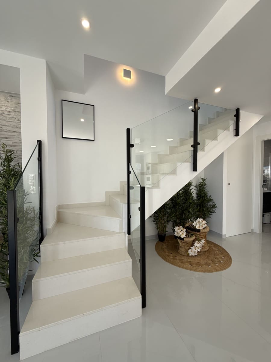 3 makuuhuone Huvila myytävänä paikassa Orihuela mukana uima-altaan - 414 900 € (Ref: 9751511)