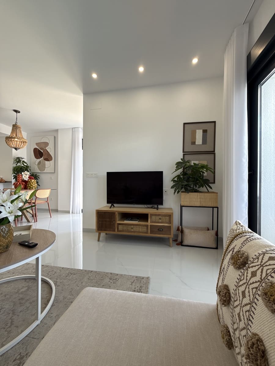 3 makuuhuone Huvila myytävänä paikassa Orihuela mukana uima-altaan - 414 900 € (Ref: 9751511)